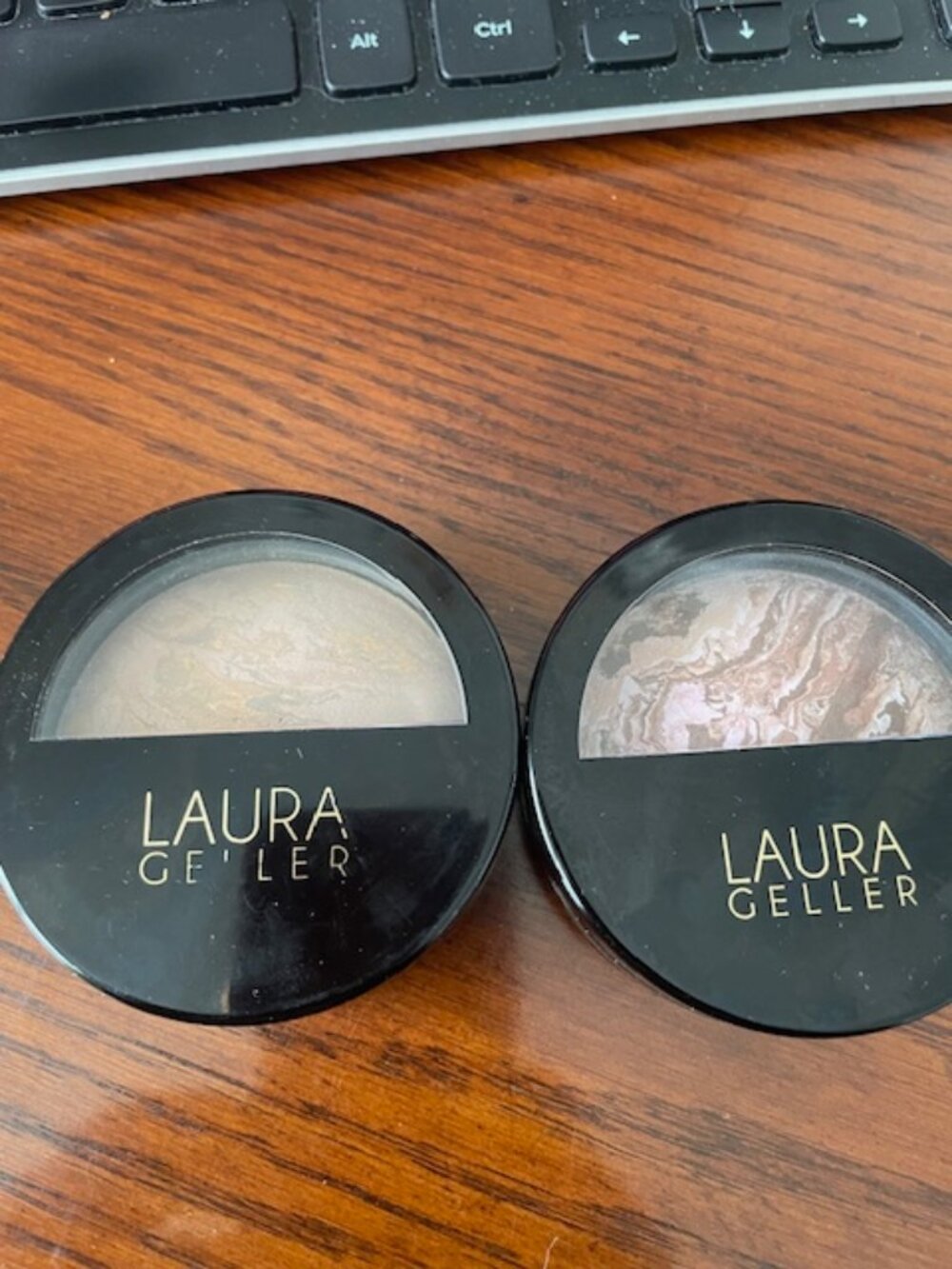 Set 2 - Laura Geller Powder Foundation & Bronzer